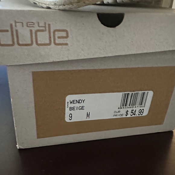 Hey Dude women’s Slip-Ons - Light Beige - Picture 2 of 8